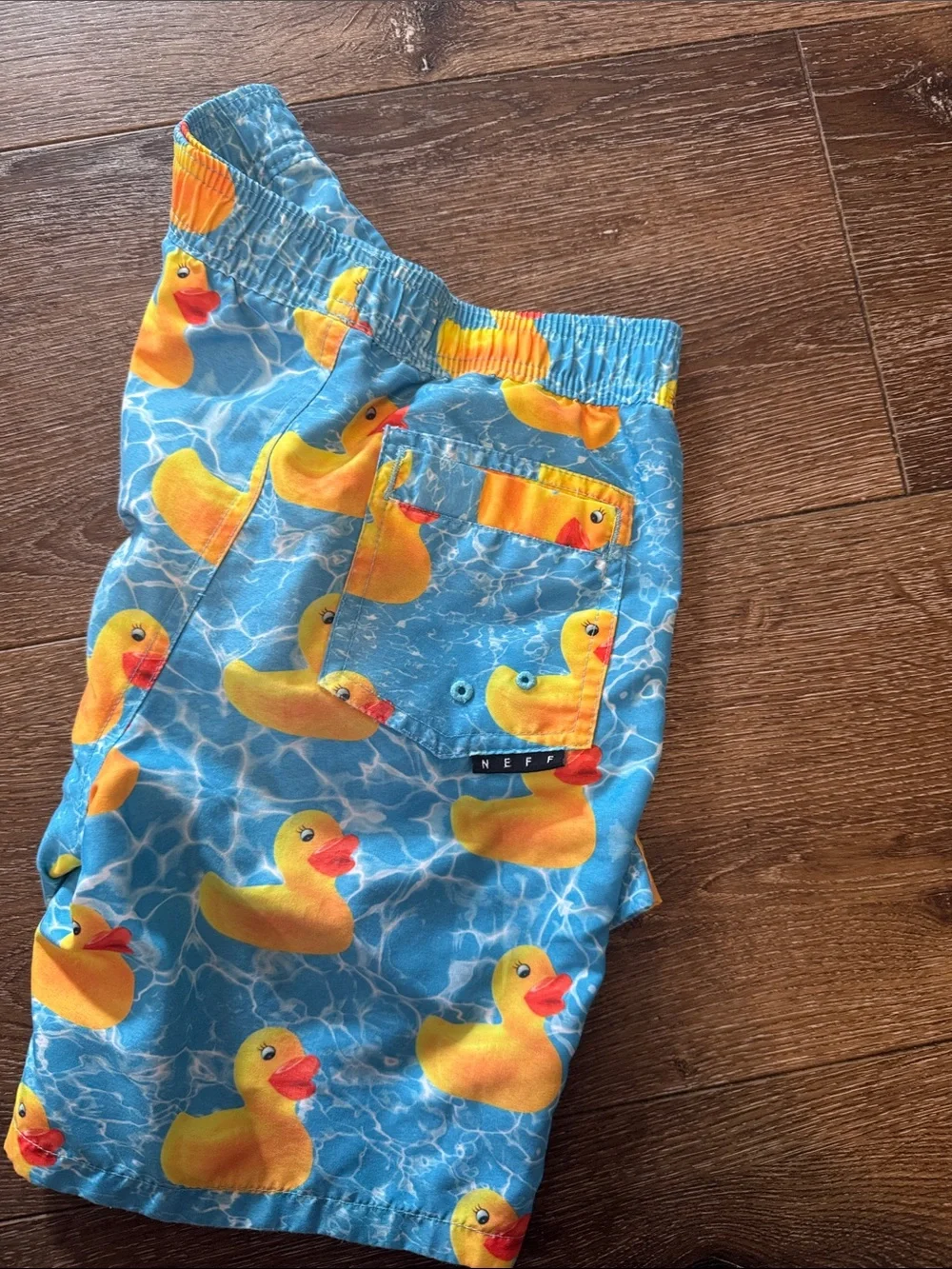 Neff rubber duck swim trunks youth small 8‎